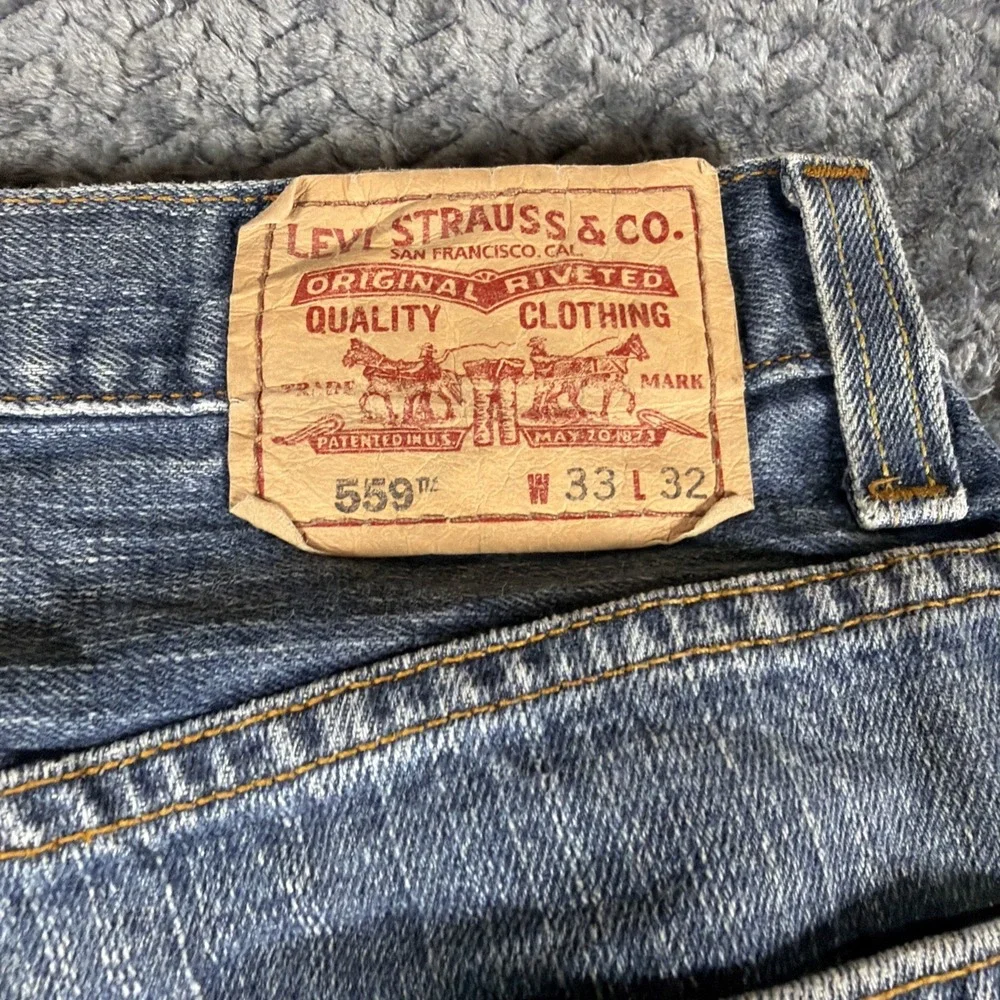 Levis 559 Jeans Mens 33x32 Blue Medium Wash Relaxed Straight Leg‎ Stretch Denim